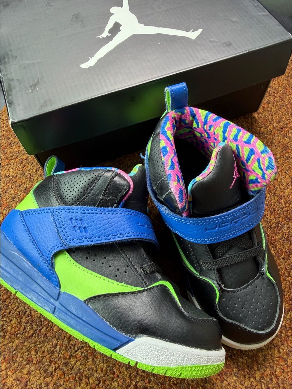 Nike air Jordan flight 45 high Kids' Multicolor Jordan Mid-Top Sz. 9C Sneakers!